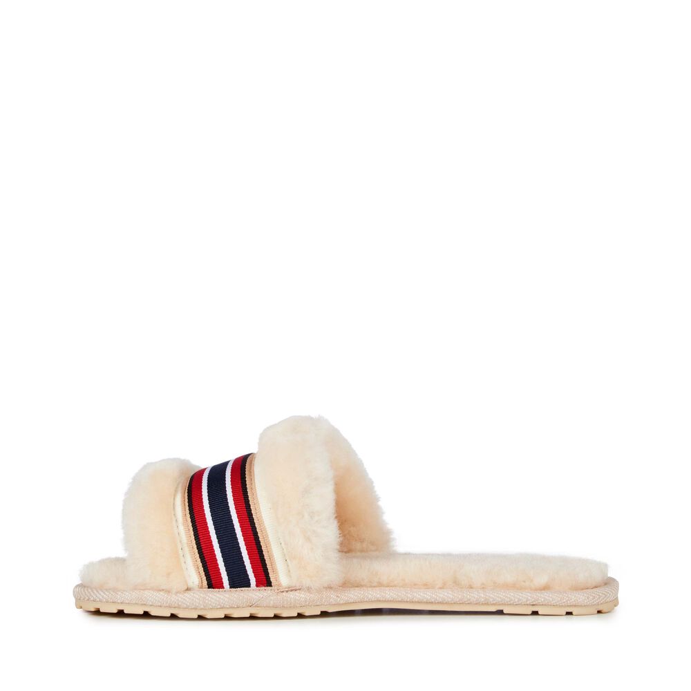 Beige Emu Wrenlette Women's Slippers Canada 9384-SOHUF